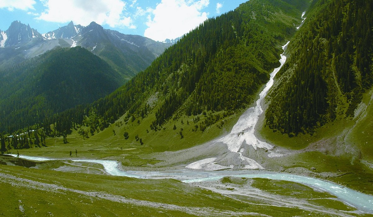 1737461793betaab-valley.jpg